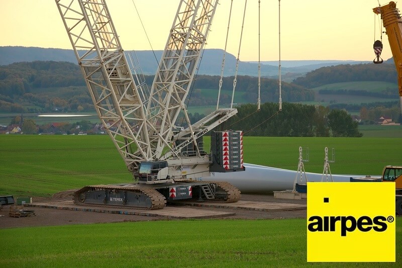 airpes-craneless-wind-turbine-assembly