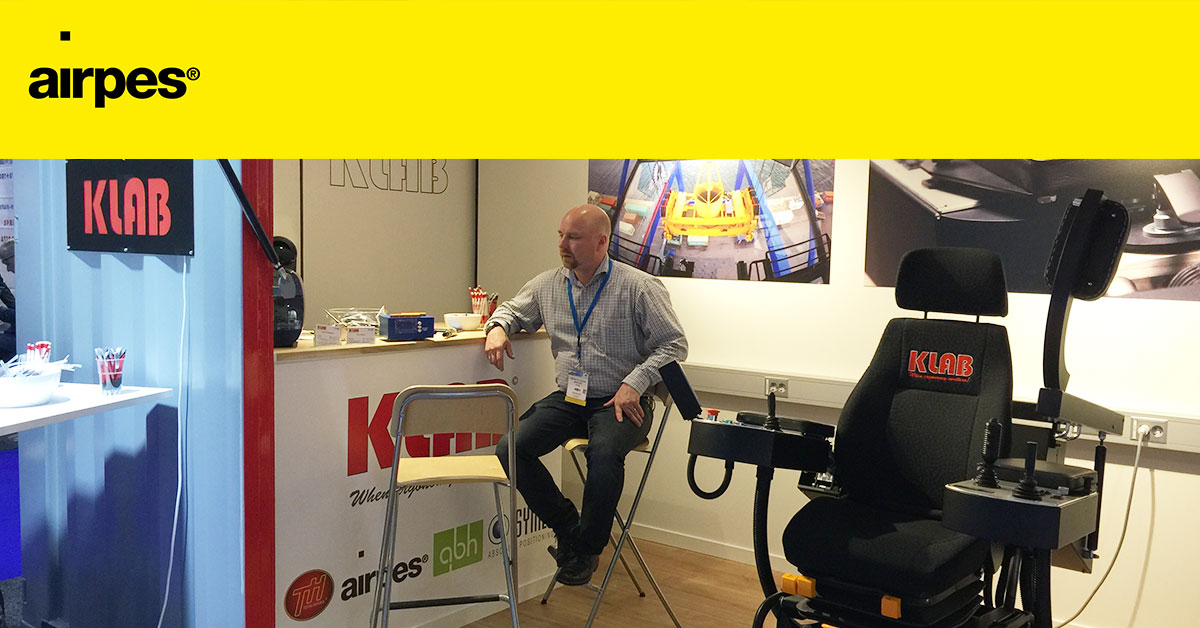 Handling distributor KLAB at TOC Europe 02 | News | Airpes