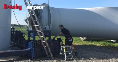 How to Assemble a Wind Turbine - Crosby Airpes