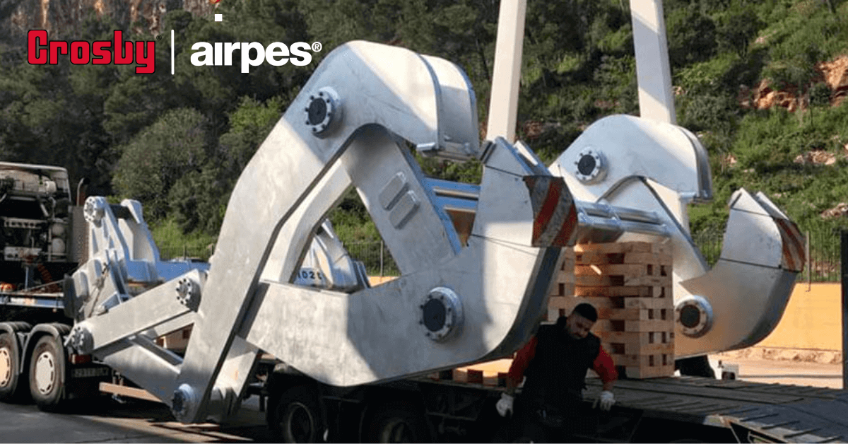 Scissor lifting tongs design - Crosby Airpes