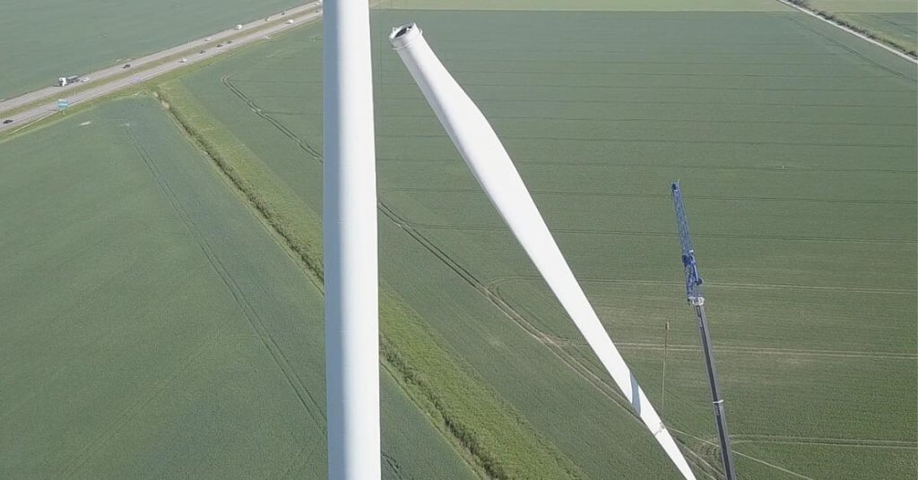 Safer and cost efficient wind turbine blade replacement Crosby Airpes