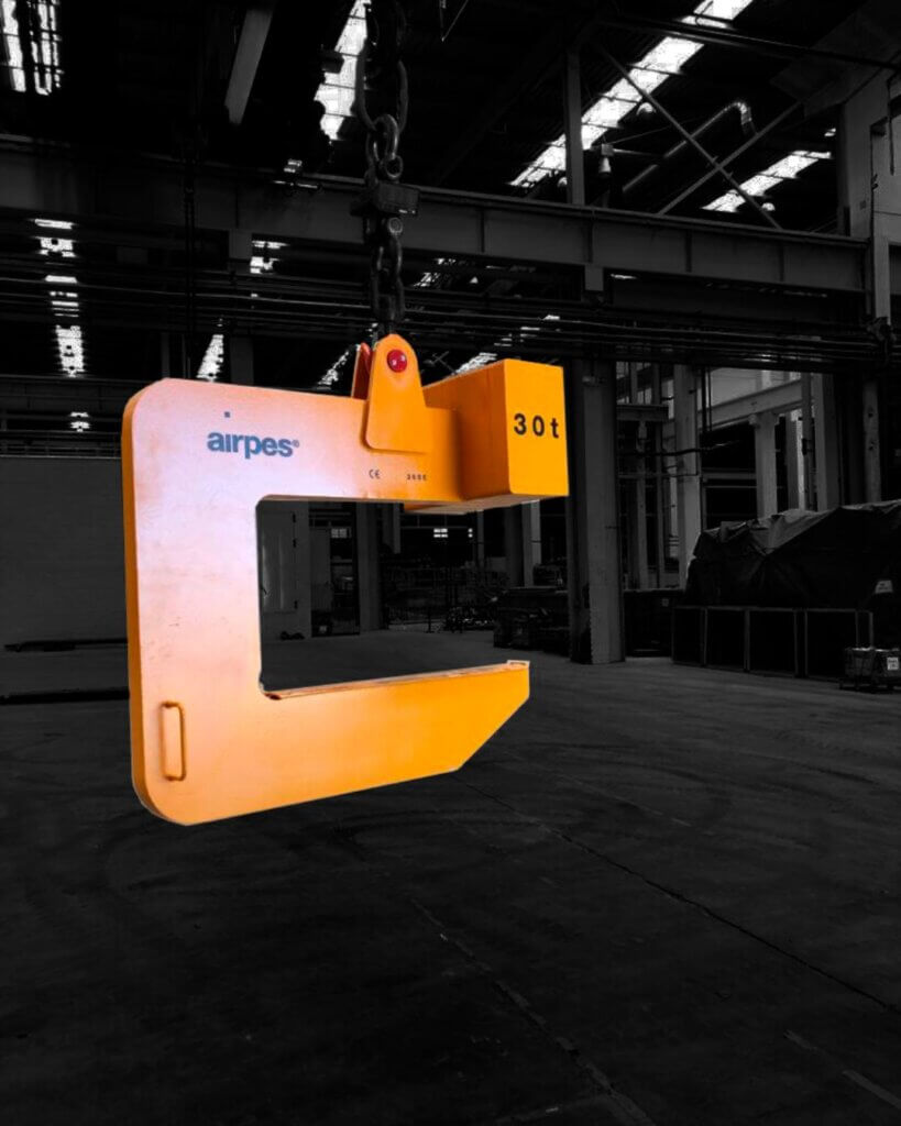 2 Crosby Airpes C-Hook models for coil lifting